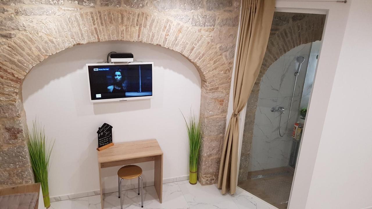 Tales Of Split - 100 Meters From The Seafront Apartment Split