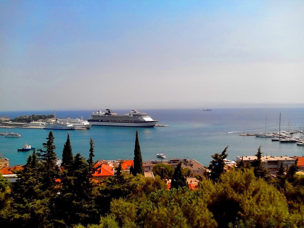 Apartment Tales Of Split - 100 Meters From The Seafront *